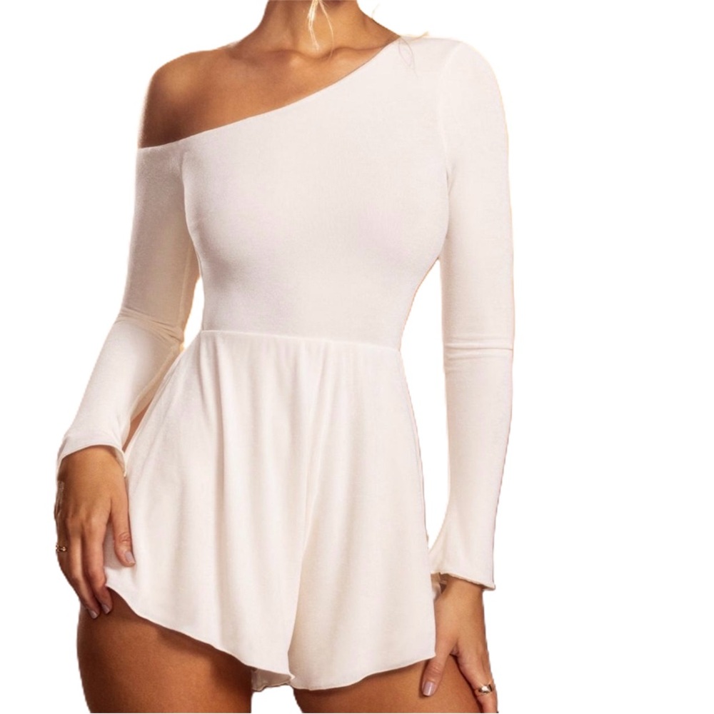 Oh Polly Playsuit in Ivory